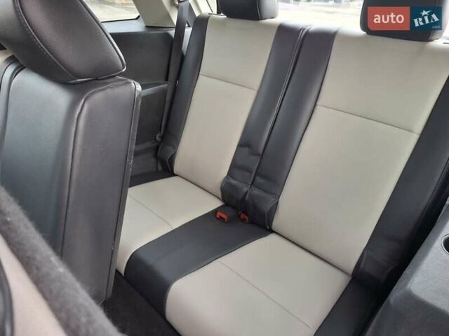 Сірий Додж Джорні, об'ємом двигуна 2 л та пробігом 230 тис. км за 7100 $, фото 33 на Automoto.ua