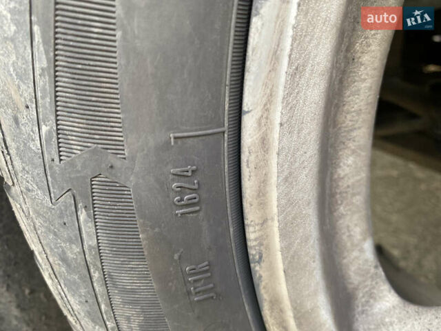 Серый Додж Джорни, объемом двигателя 2 л и пробегом 199 тыс. км за 8500 $, фото 28 на Automoto.ua