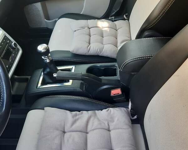 Сірий Додж Джорні, об'ємом двигуна 1.97 л та пробігом 127 тис. км за 9000 $, фото 12 на Automoto.ua