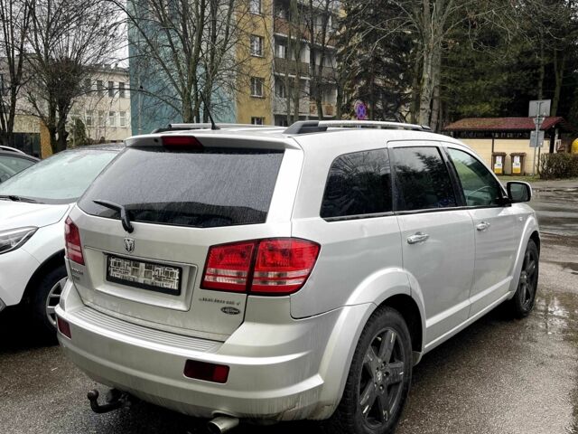 Серый Додж Джорни, объемом двигателя 2 л и пробегом 320 тыс. км за 3550 $, фото 2 на Automoto.ua