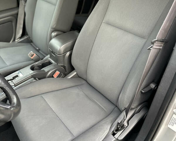 Серый Додж Джорни, объемом двигателя 1.97 л и пробегом 194 тыс. км за 7650 $, фото 55 на Automoto.ua