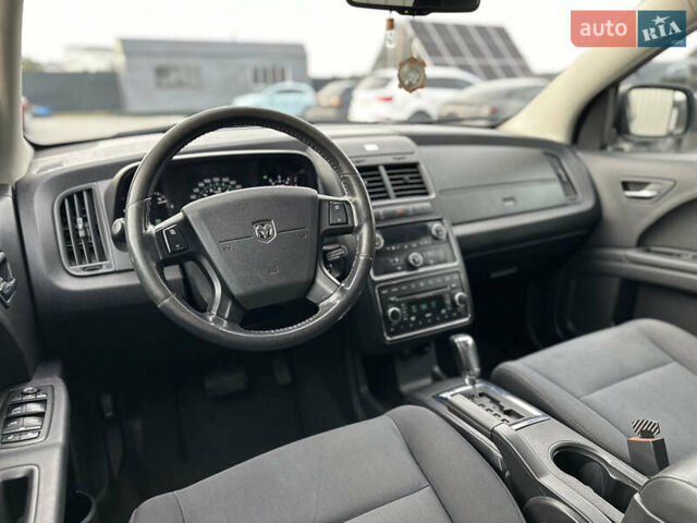 Серый Додж Джорни, объемом двигателя 1.97 л и пробегом 194 тыс. км за 7650 $, фото 79 на Automoto.ua