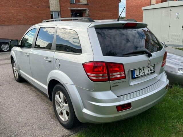 Сірий Додж Джорні, об'ємом двигуна 2 л та пробігом 230 тис. км за 4643 $, фото 3 на Automoto.ua