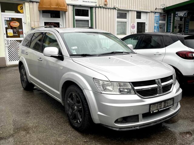 Серый Додж Джорни, объемом двигателя 2 л и пробегом 320 тыс. км за 3550 $, фото 1 на Automoto.ua