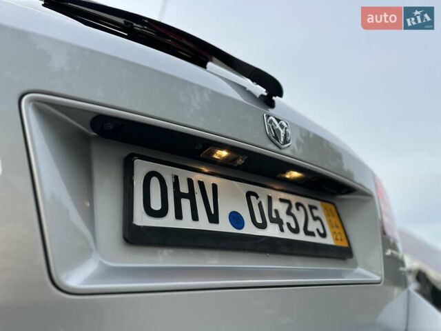 Серый Додж Джорни, объемом двигателя 1.97 л и пробегом 194 тыс. км за 7650 $, фото 29 на Automoto.ua