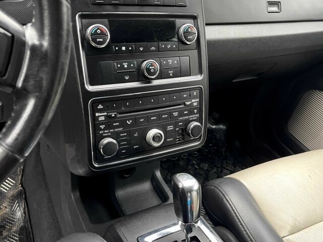 Серый Додж Джорни, объемом двигателя 2 л и пробегом 320 тыс. км за 3550 $, фото 13 на Automoto.ua