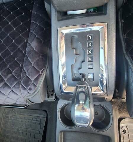 Додж Джорни 2009 в Киеве на Automoto.ua Серый Додж Джорни, объемом двигателя 2.36 л и пробегом 198 тыс. км за 7400 $, фото 19 на Automoto.ua