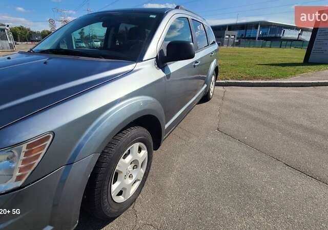 Додж Джорни 2009 в Киеве на Automoto.ua Серый Додж Джорни, объемом двигателя 2.36 л и пробегом 198 тыс. км за 7400 $, фото 10 на Automoto.ua