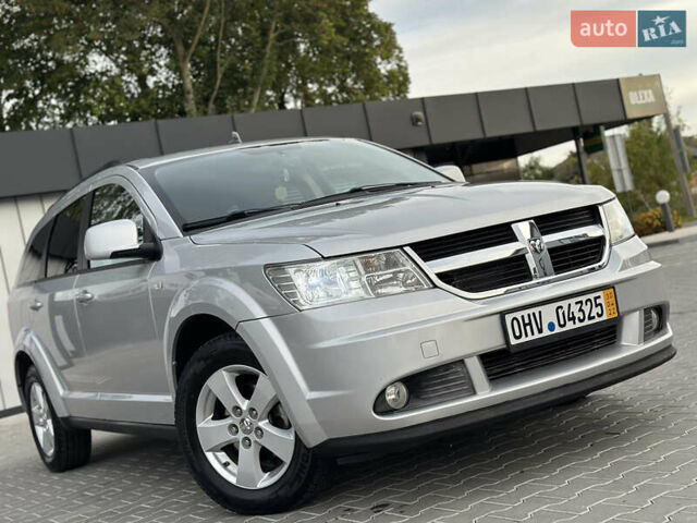 Серый Додж Джорни, объемом двигателя 1.97 л и пробегом 194 тыс. км за 7650 $, фото 47 на Automoto.ua