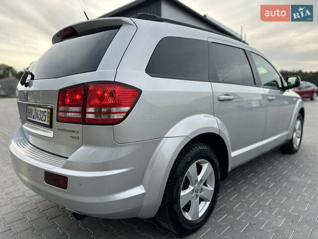 Серый Додж Джорни, объемом двигателя 1.97 л и пробегом 194 тыс. км за 7650 $, фото 18 на Automoto.ua