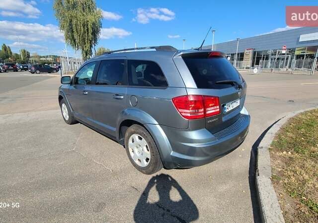 Додж Джорни 2009 в Киеве на Automoto.ua Серый Додж Джорни, объемом двигателя 2.36 л и пробегом 198 тыс. км за 7400 $, фото 6 на Automoto.ua