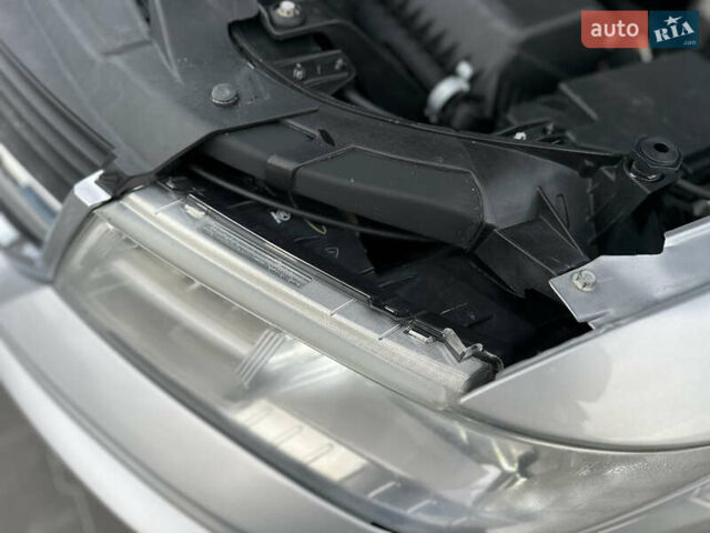 Серый Додж Джорни, объемом двигателя 1.97 л и пробегом 194 тыс. км за 7650 $, фото 109 на Automoto.ua