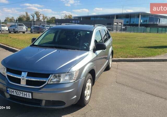 Додж Джорни 2009 в Киеве на Automoto.ua Серый Додж Джорни, объемом двигателя 2.36 л и пробегом 198 тыс. км за 7400 $, фото 4 на Automoto.ua