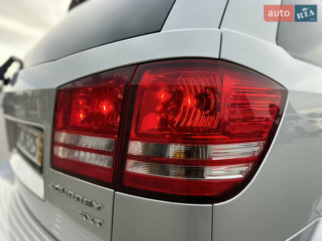 Серый Додж Джорни, объемом двигателя 1.97 л и пробегом 194 тыс. км за 7650 $, фото 20 на Automoto.ua