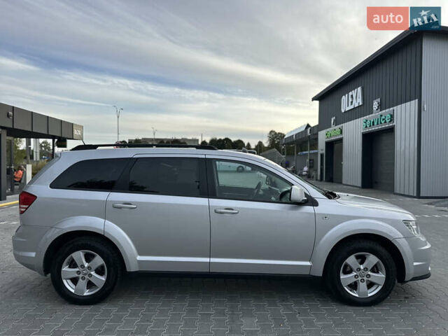 Серый Додж Джорни, объемом двигателя 1.97 л и пробегом 194 тыс. км за 7650 $, фото 14 на Automoto.ua