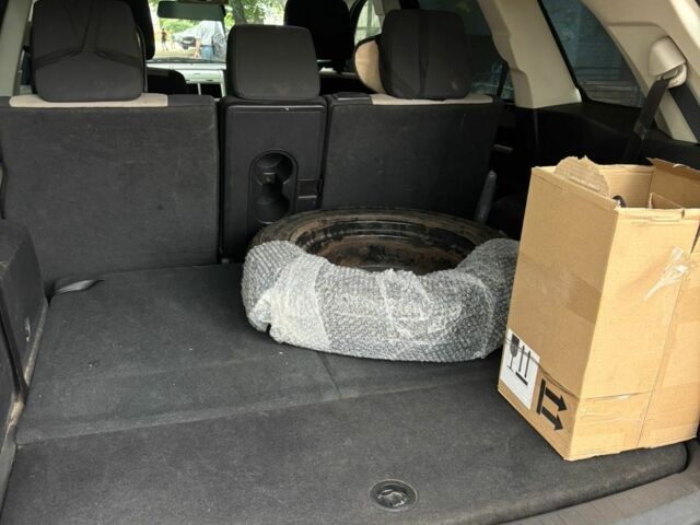 Серый Додж Джорни, объемом двигателя 2.4 л и пробегом 290 тыс. км за 5000 $, фото 10 на Automoto.ua