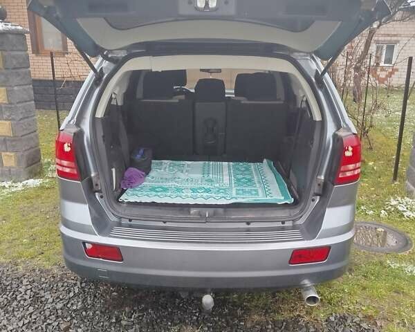 Сірий Додж Джорні, об'ємом двигуна 1.97 л та пробігом 168 тис. км за 8500 $, фото 9 на Automoto.ua