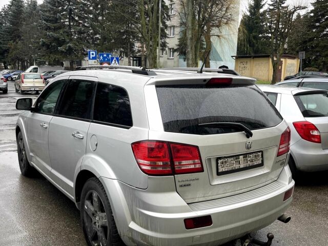 Серый Додж Джорни, объемом двигателя 2 л и пробегом 320 тыс. км за 3550 $, фото 3 на Automoto.ua