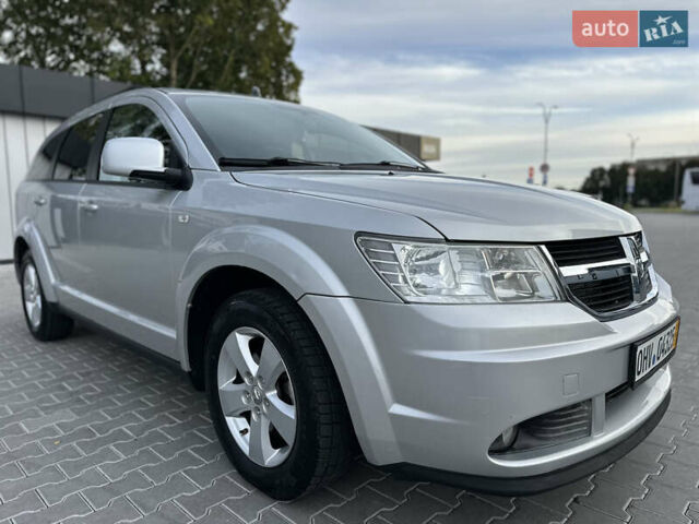 Серый Додж Джорни, объемом двигателя 1.97 л и пробегом 194 тыс. км за 7650 $, фото 10 на Automoto.ua