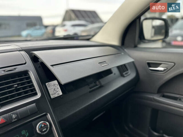 Серый Додж Джорни, объемом двигателя 1.97 л и пробегом 194 тыс. км за 7650 $, фото 65 на Automoto.ua