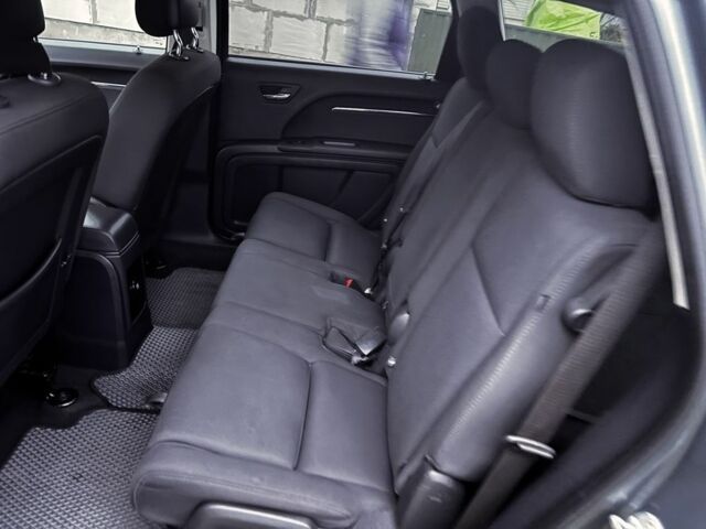 Сірий Додж Джорні, об'ємом двигуна 2 л та пробігом 230 тис. км за 10000 $, фото 4 на Automoto.ua