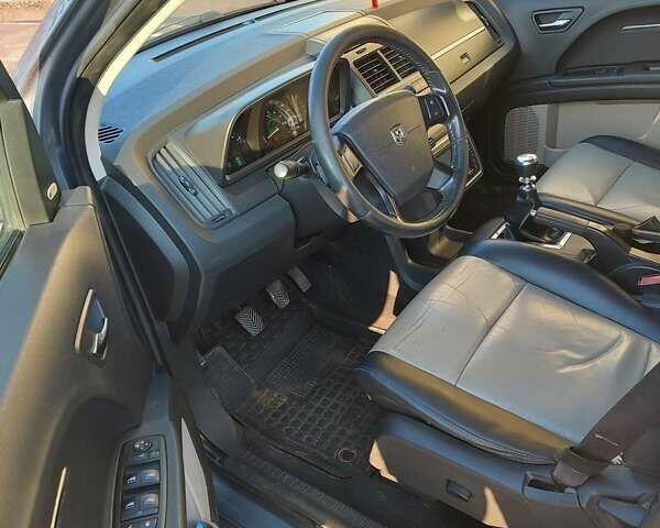 Серый Додж Джорни, объемом двигателя 1.97 л и пробегом 212 тыс. км за 8700 $, фото 9 на Automoto.ua