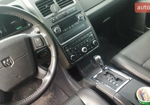 Сірий Додж Джорні, об'ємом двигуна 2 л та пробігом 165 тис. км за 9900 $, фото 9 на Automoto.ua