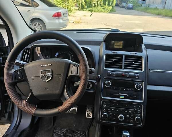 Сірий Додж Джорні, об'ємом двигуна 1.97 л та пробігом 313 тис. км за 9500 $, фото 11 на Automoto.ua