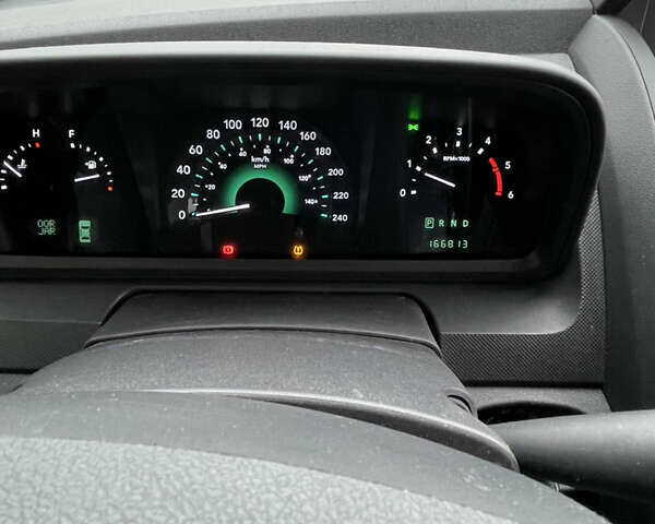 Сірий Додж Джорні, об'ємом двигуна 2 л та пробігом 167 тис. км за 9500 $, фото 2 на Automoto.ua