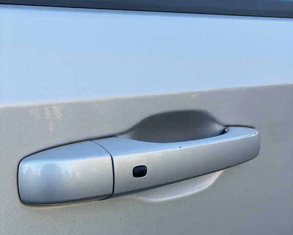 Серый Додж Джорни, объемом двигателя 2.36 л и пробегом 272 тыс. км за 9300 $, фото 14 на Automoto.ua