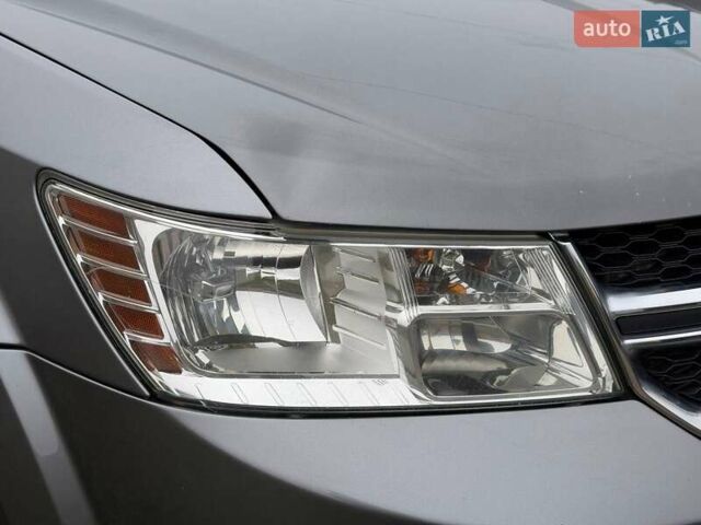 Сірий Додж Джорні, об'ємом двигуна 3.61 л та пробігом 249 тис. км за 8970 $, фото 3 на Automoto.ua