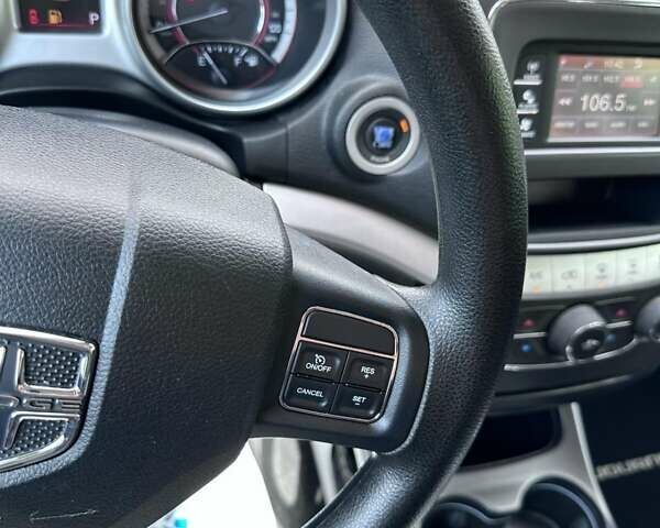 Додж Джорни 2012 в Киеве на Automoto.ua Серый Додж Джорни, объемом двигателя 2.36 л и пробегом 255 тыс. км за 9000 $, фото 7 на Automoto.ua