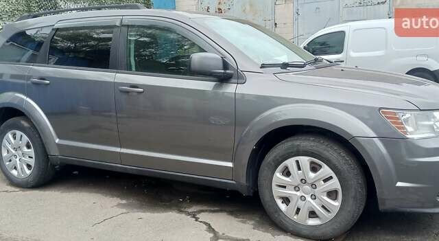 Додж Джорни 2012 в Киеве на Automoto.ua Серый Додж Джорни, объемом двигателя 2.36 л и пробегом 255 тыс. км за 9000 $, фото 1 на Automoto.ua