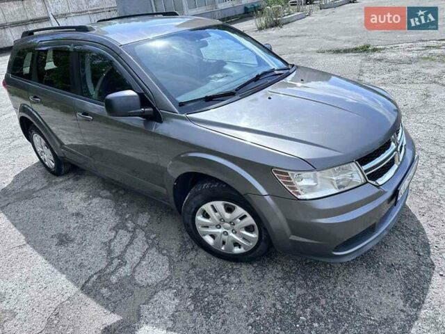 Додж Джорни 2012 в Киеве на Automoto.ua Серый Додж Джорни, объемом двигателя 2.36 л и пробегом 255 тыс. км за 9000 $, фото 29 на Automoto.ua