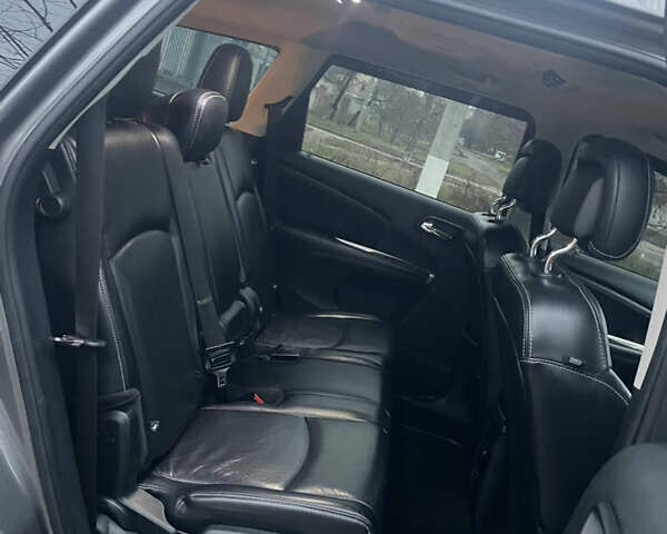 Сірий Додж Джорні, об'ємом двигуна 3.6 л та пробігом 157 тис. км за 12900 $, фото 30 на Automoto.ua