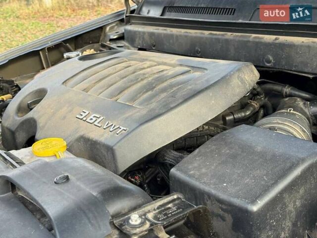 Серый Додж Джорни, объемом двигателя 3.6 л и пробегом 189 тыс. км за 8950 $, фото 39 на Automoto.ua