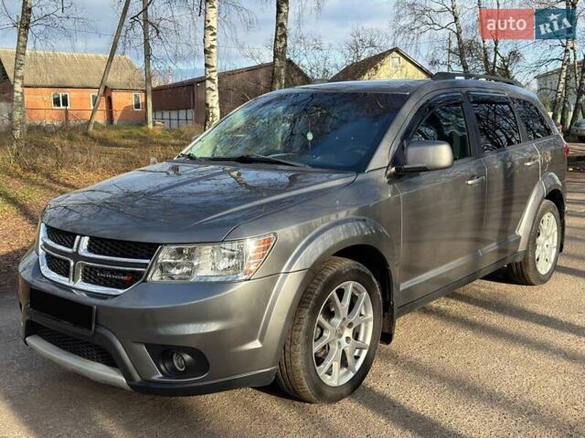 Серый Додж Джорни, объемом двигателя 3.6 л и пробегом 189 тыс. км за 8950 $, фото 4 на Automoto.ua