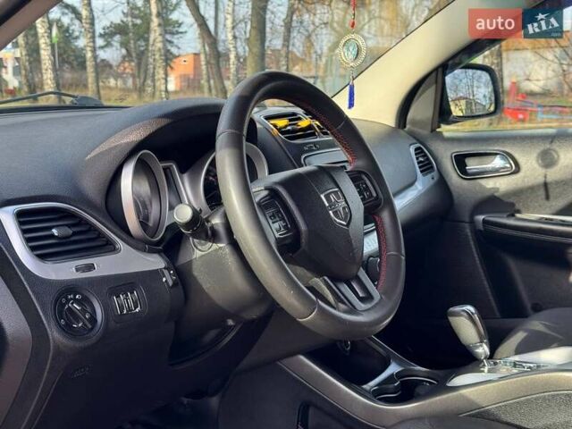 Серый Додж Джорни, объемом двигателя 3.6 л и пробегом 189 тыс. км за 8950 $, фото 23 на Automoto.ua