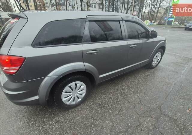 Сірий Додж Джорні, об'ємом двигуна 2.36 л та пробігом 389 тис. км за 7299 $, фото 17 на Automoto.ua