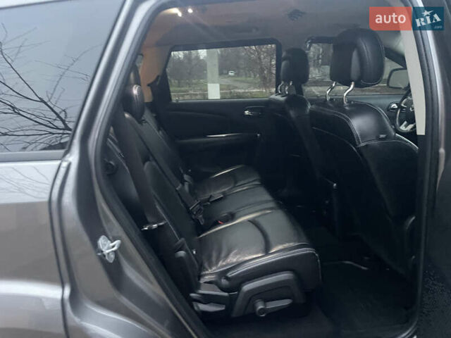 Сірий Додж Джорні, об'ємом двигуна 3.6 л та пробігом 157 тис. км за 12900 $, фото 32 на Automoto.ua