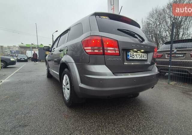 Сірий Додж Джорні, об'ємом двигуна 2.36 л та пробігом 389 тис. км за 7299 $, фото 14 на Automoto.ua