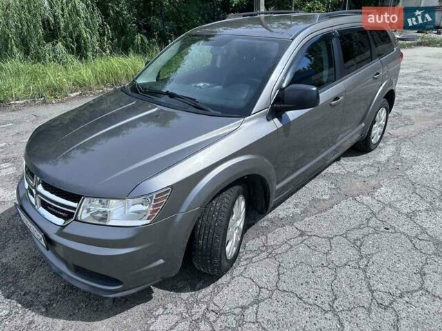 Додж Джорни 2012 в Киеве на Automoto.ua Серый Додж Джорни, объемом двигателя 2.36 л и пробегом 255 тыс. км за 9000 $, фото 10 на Automoto.ua