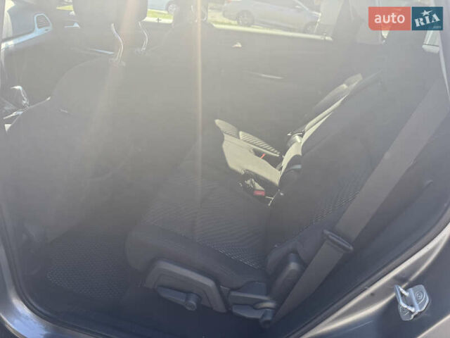 Серый Додж Джорни, объемом двигателя 2.4 л и пробегом 310 тыс. км за 8200 $, фото 13 на Automoto.ua