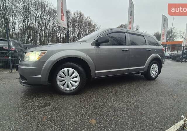 Сірий Додж Джорні, об'ємом двигуна 2.36 л та пробігом 389 тис. км за 7299 $, фото 16 на Automoto.ua