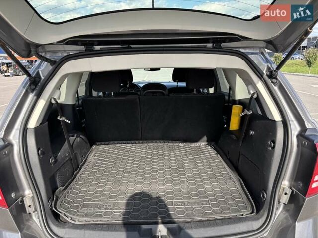 Серый Додж Джорни, объемом двигателя 2.36 л и пробегом 185 тыс. км за 11000 $, фото 36 на Automoto.ua