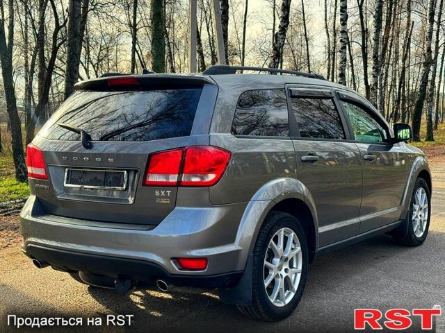 Сірий Додж Джорні, об'ємом двигуна 3.6 л та пробігом 189 тис. км за 8980 $, фото 3 на Automoto.ua