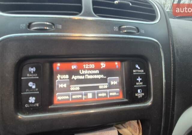 Сірий Додж Джорні, об'ємом двигуна 2.36 л та пробігом 389 тис. км за 7299 $, фото 8 на Automoto.ua