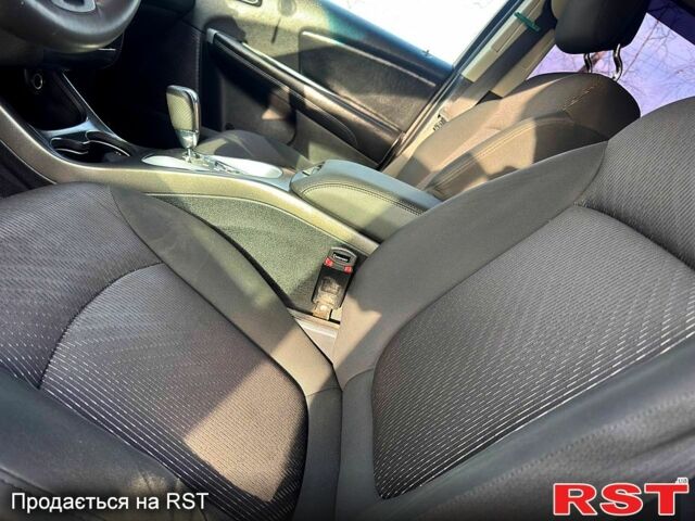 Сірий Додж Джорні, об'ємом двигуна 3.6 л та пробігом 189 тис. км за 8980 $, фото 7 на Automoto.ua