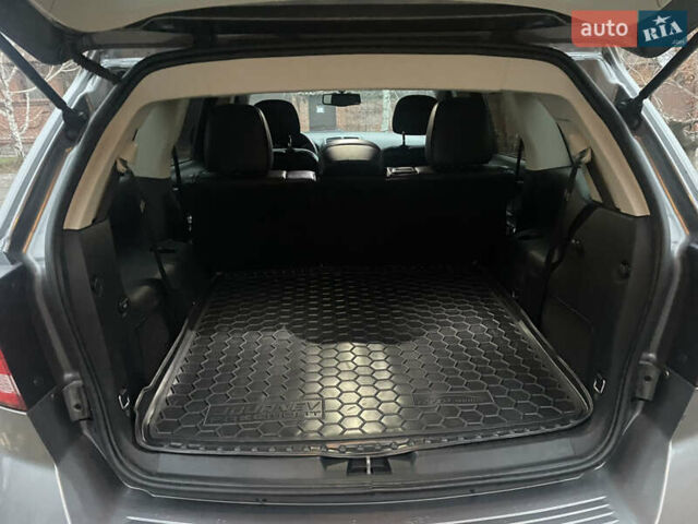 Сірий Додж Джорні, об'ємом двигуна 3.6 л та пробігом 157 тис. км за 12900 $, фото 25 на Automoto.ua