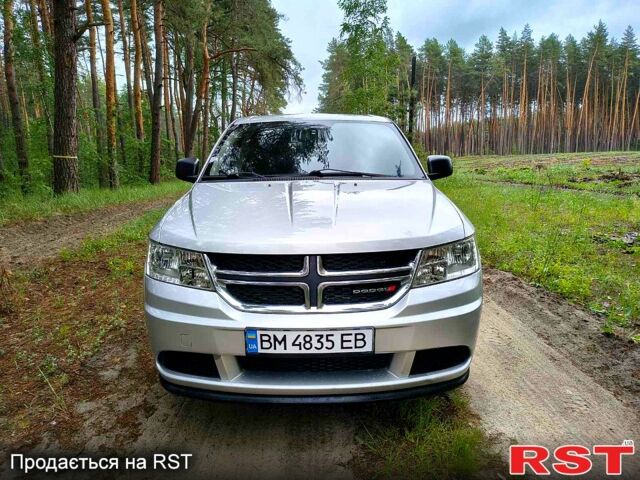 Серый Додж Джорни, объемом двигателя 2.4 л и пробегом 111 тыс. км за 8000 $, фото 2 на Automoto.ua